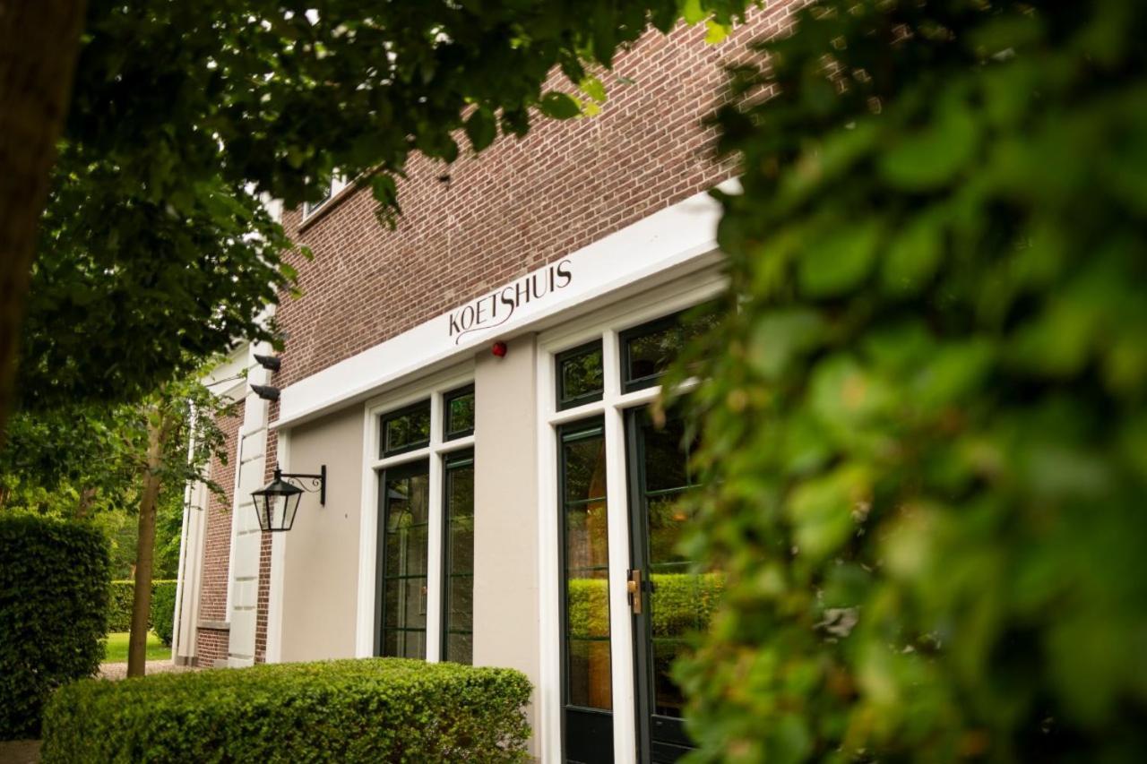 ベーツステルズワーグ Koetshuis Landgoed Lauswoltヴィラ エクステリア 写真